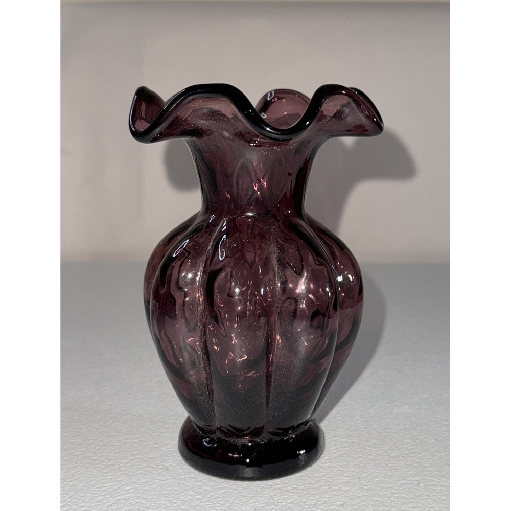 Vintage Fenton Glass Mulberry Ruffled Rose Vase 5.5"